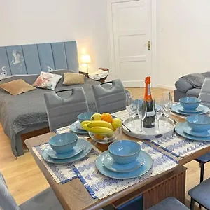 apt-nowoczesny-apartament-w-sopocie.sopothotels.com/