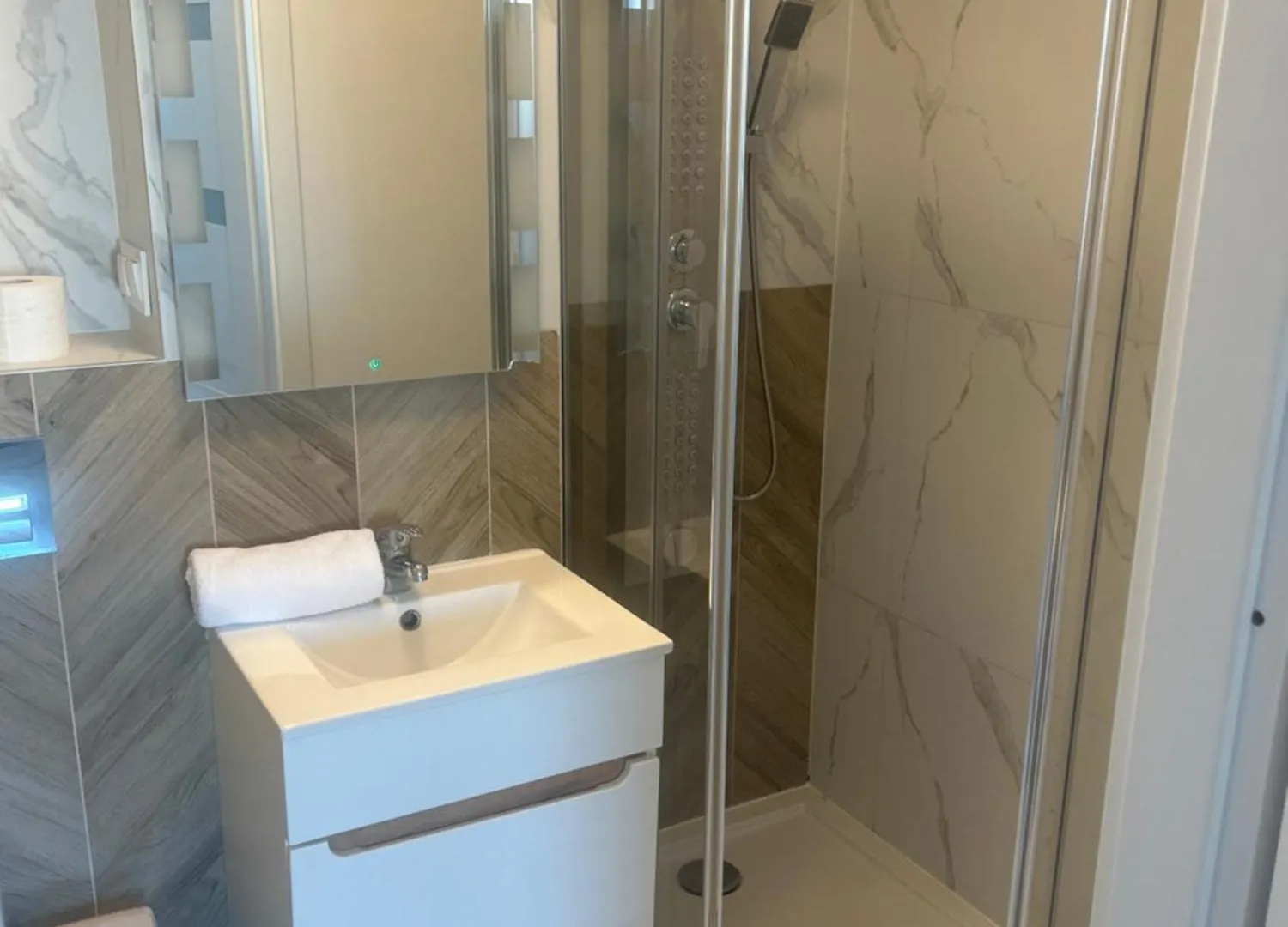 Topone Apartments Warsaw Poland
